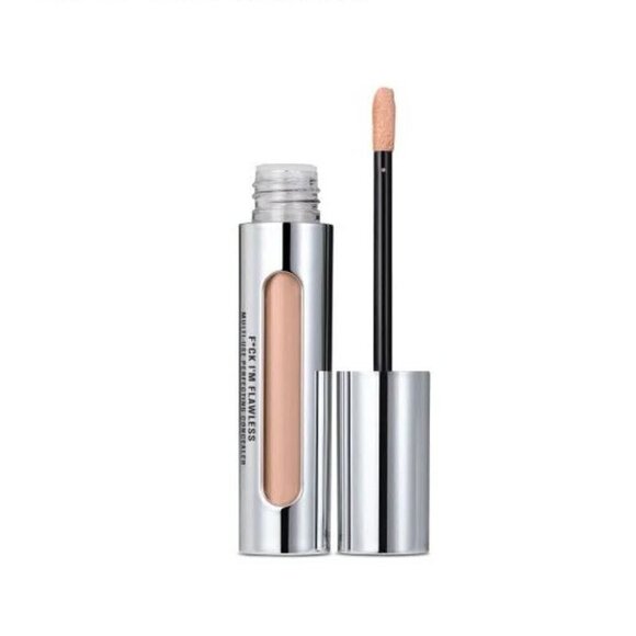 IL MAKIAGE Other - Il  Makiage #2,5 Concealer